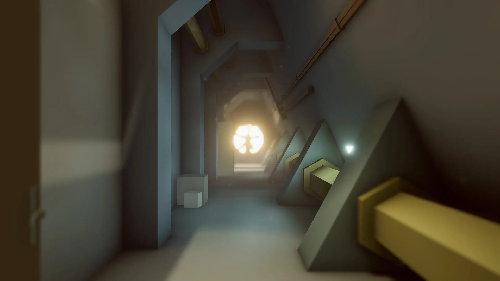 L’entrée du souterrain | Association The Project